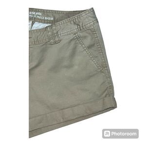 Khaki colored shorts